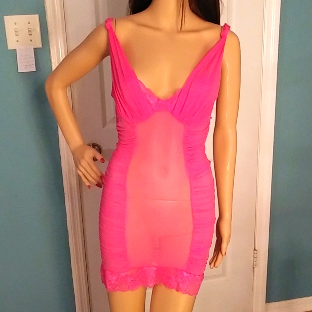 Fredericks Sheer Pink Chemise - Size Small